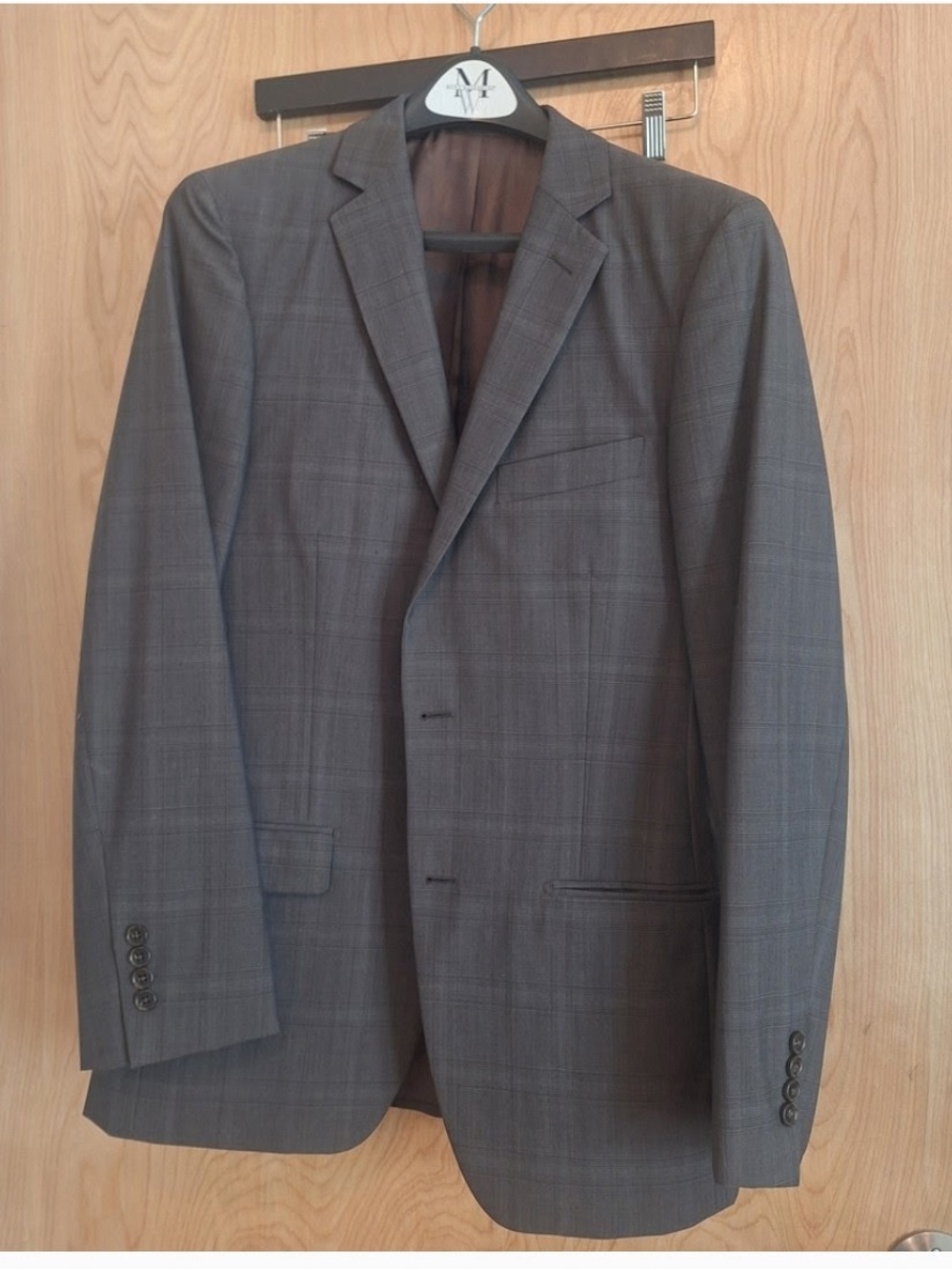 TALLIA Men's Charcoal Suit